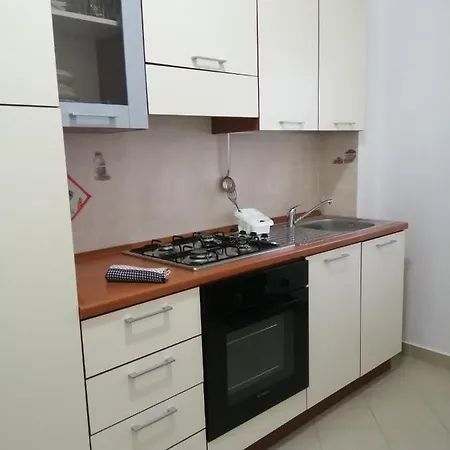2 Stanze In Casa Universita Martiche منزل للإقامة